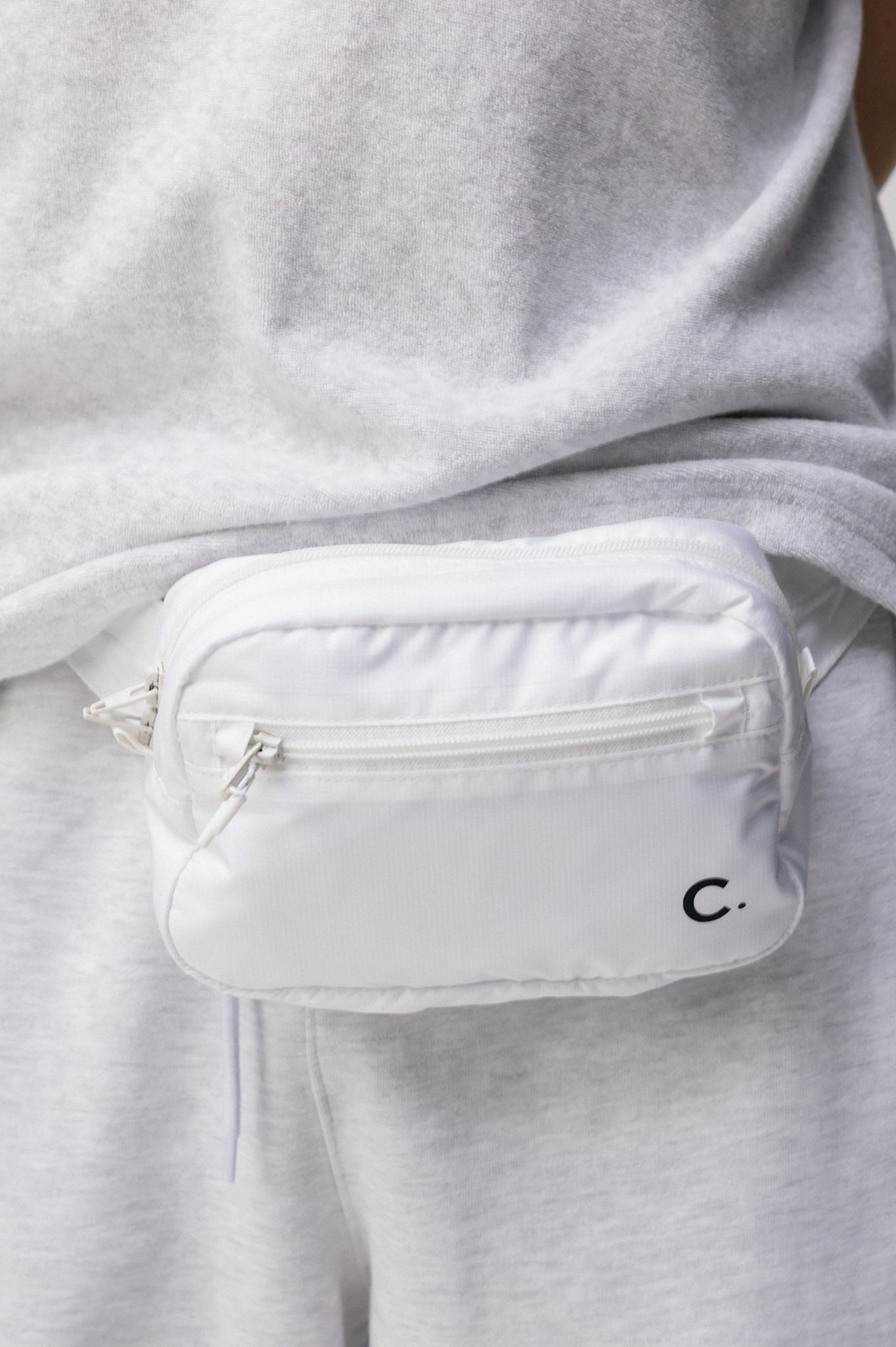 clove - [24SS clove] Cube Belt Bag (White)