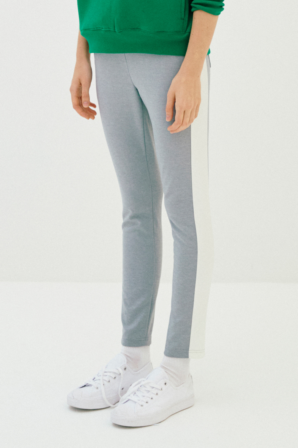clove - Track Pants_Women (Grey)