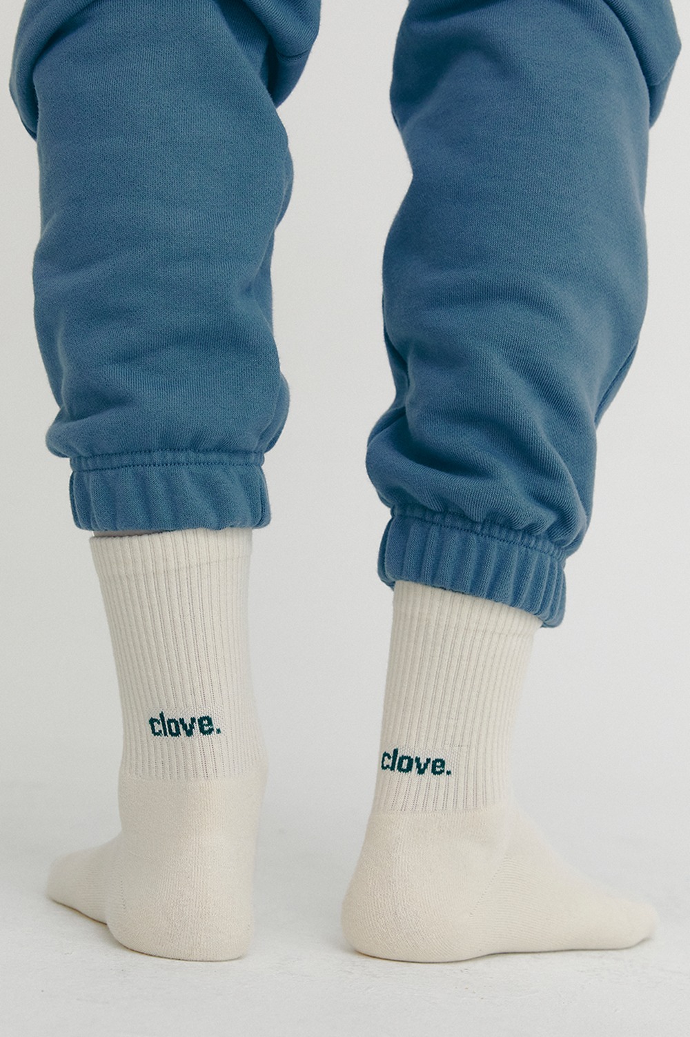 clove - [FW20 clove] Clove Logo Socks (Ivory)