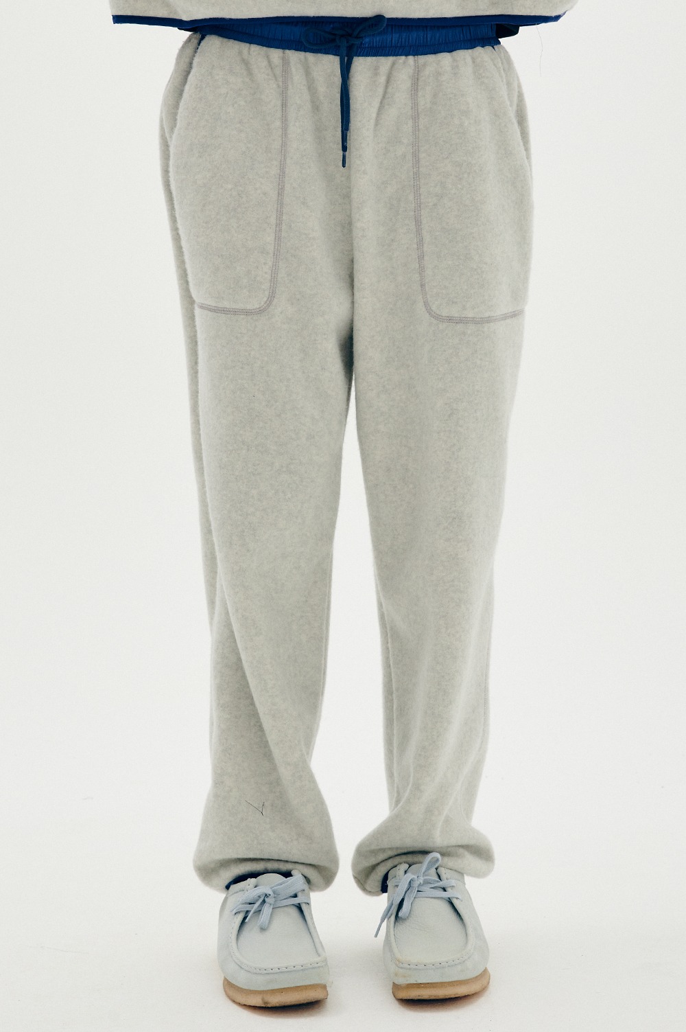 clove - [12/13(화) 예약배송][22FW clove] Colored Fleece Pants_Women (Light Grey)